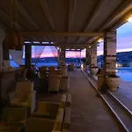 Sunset View 3*