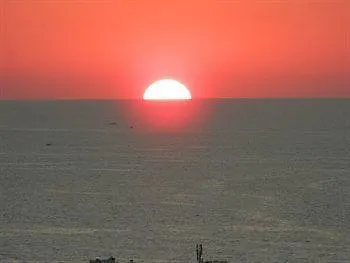 Sunset View 3* Párosz