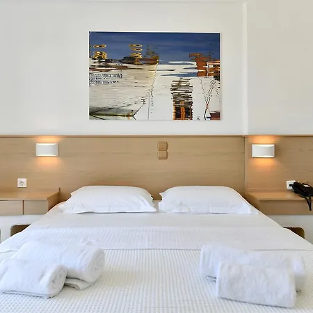 Sunset View Отель Парос